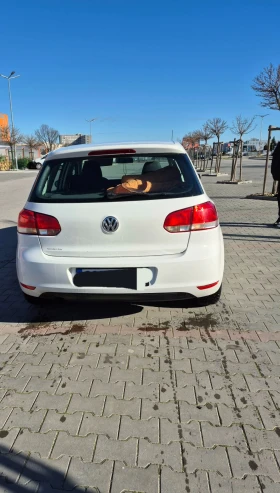 VW Golf 1.6tdi, снимка 2