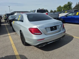 Mercedes-Benz E 300 4MATIC * AMG * BURMESTER * CARFAX * , снимка 4