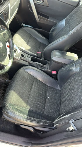 Toyota Auris 1.8HYBRID | Mobile.bg    7