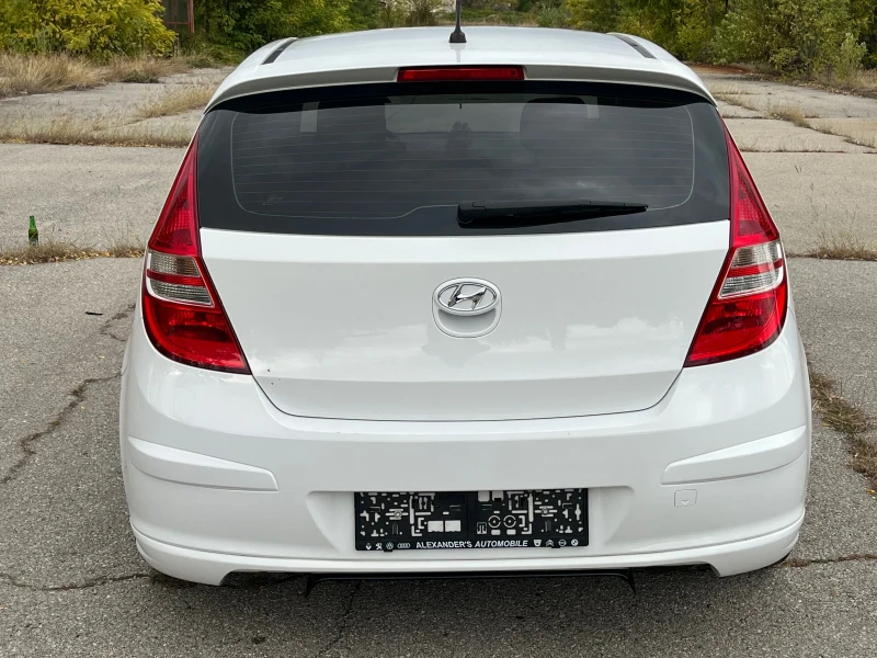 Hyundai I30 1.4i, снимка 6 - Автомобили и джипове - 47463333