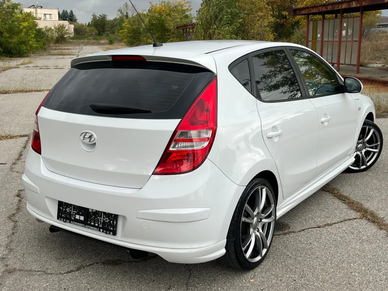 Hyundai I30 1.4i, снимка 5 - Автомобили и джипове - 47463333