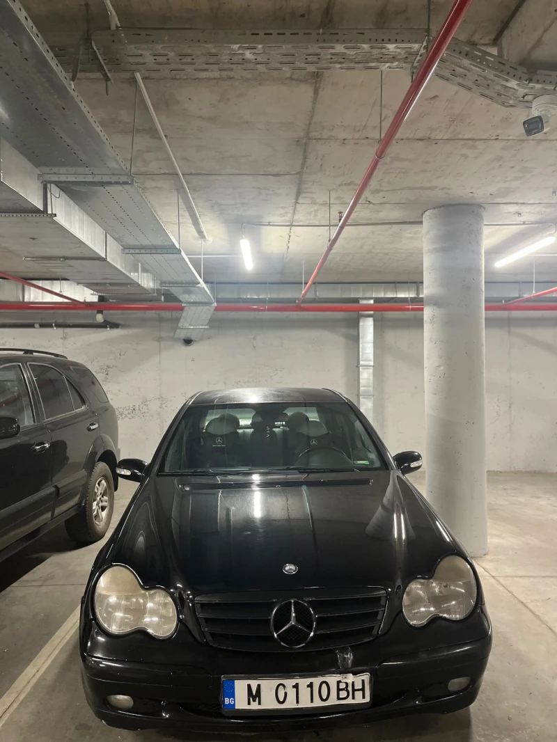 Mercedes-Benz C 200, снимка 1 - Автомобили и джипове - 48405131