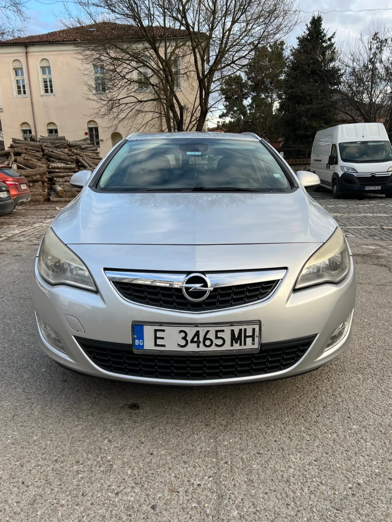 Opel Astra 1.7, снимка 1 - Автомобили и джипове - 48442578