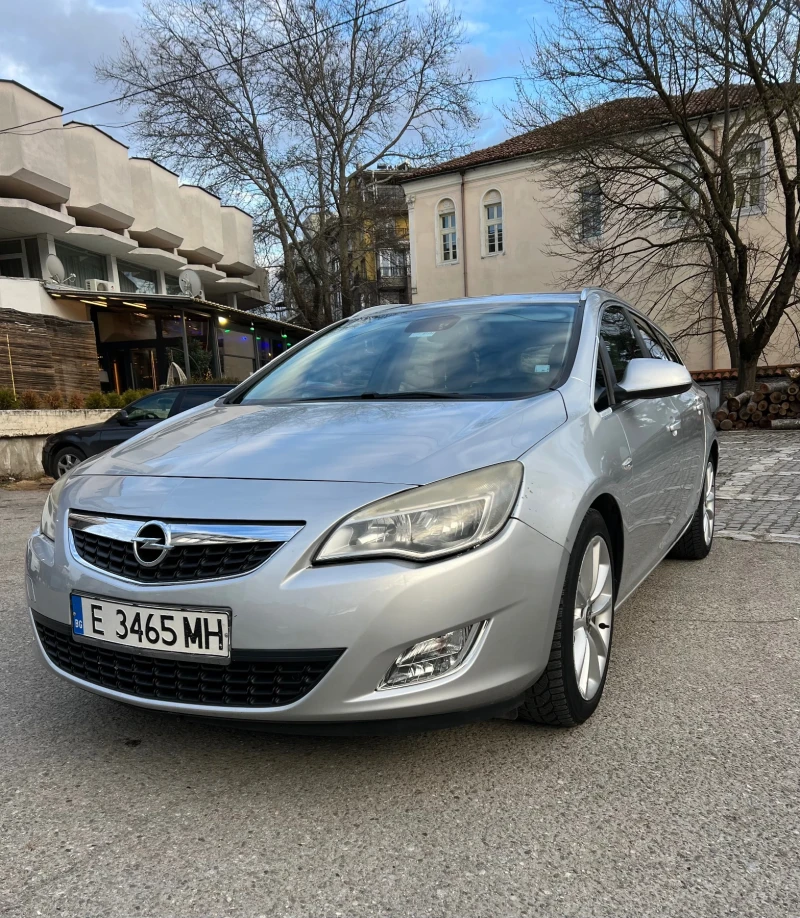 Opel Astra 1.7, снимка 2 - Автомобили и джипове - 48442578