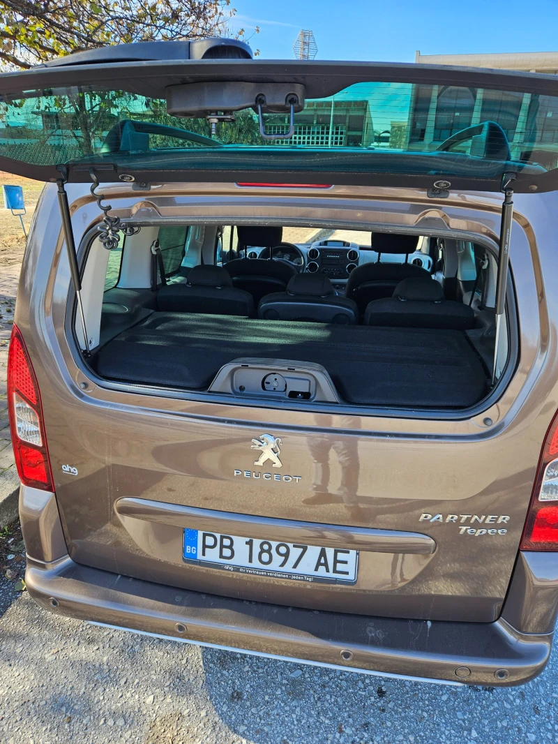 Peugeot Partner Teepe , снимка 14 - Автомобили и джипове - 48554597