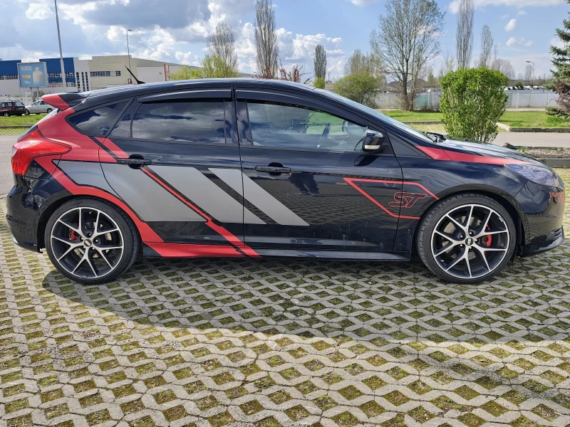 Ford Focus ST, снимка 3 - Автомобили и джипове - 52272588