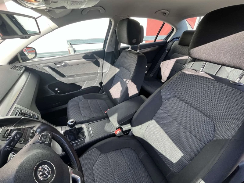 VW Passat 1.8 бензин, 97500км, снимка 7 - Автомобили и джипове - 52943194