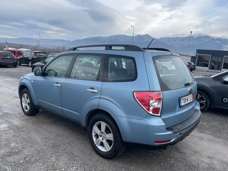 Subaru Forester 2.0 ГАЗ/БЕНЗИН 4Х4 ПОДГРЕВ 150КС, снимка 5 - Автомобили и джипове - 53262628