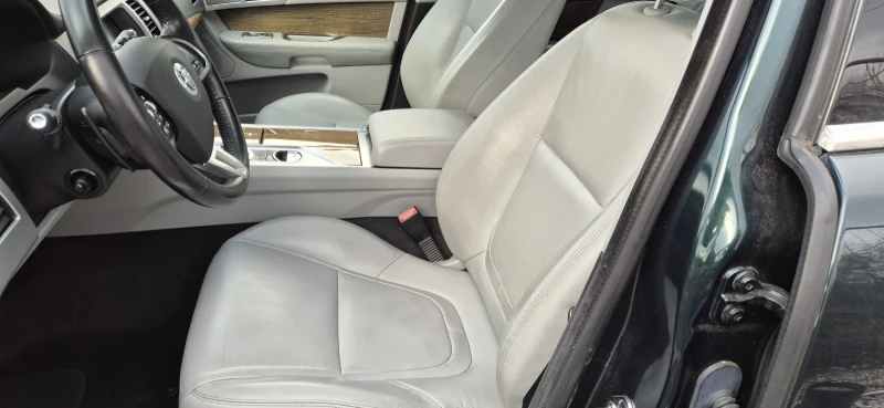 Jaguar Xf 3.0-340кс.4Х4, снимка 13 - Автомобили и джипове - 53300832