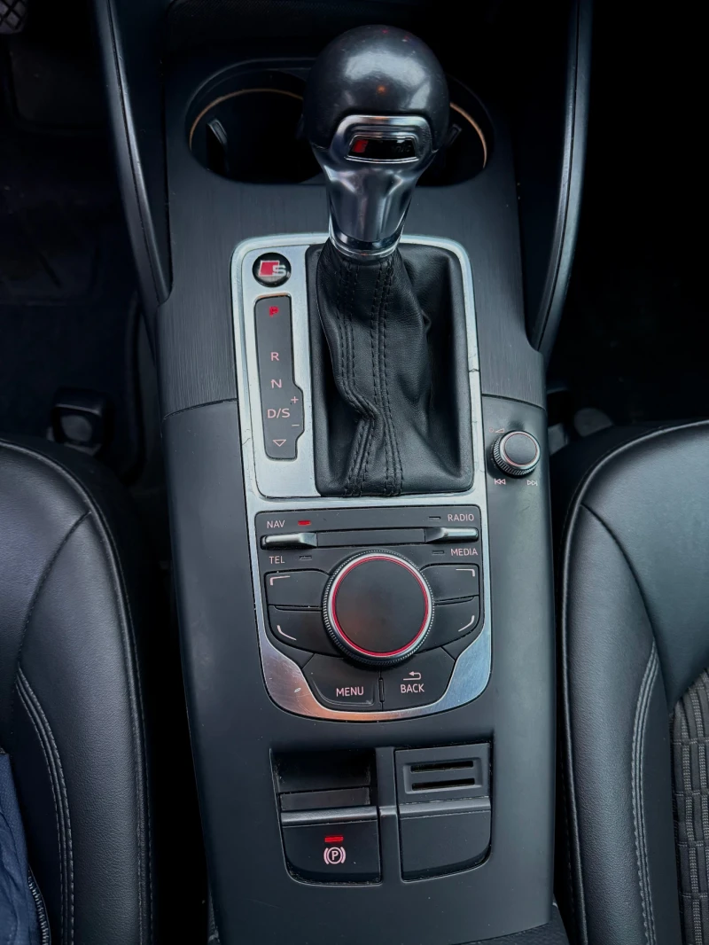 Audi A3 A3/S-LINE/NAVI/150ps/AUTOMAT, снимка 10 - Автомобили и джипове - 53342531