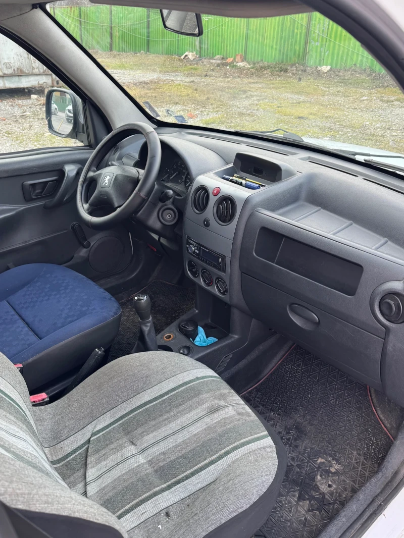Peugeot Partner 1.9, снимка 14 - Автомобили и джипове - 53435280