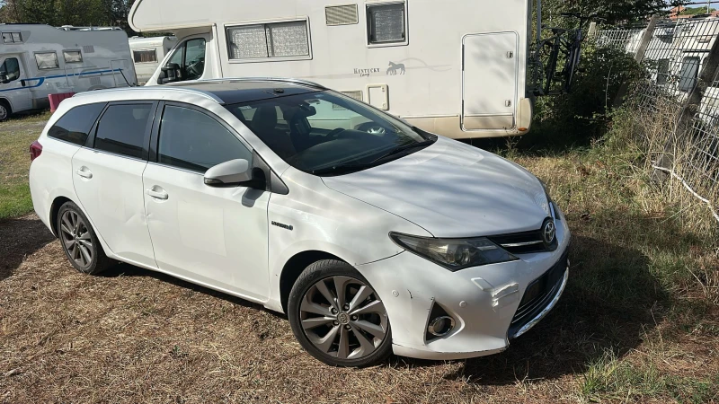 Toyota Auris 1.8HYBRID - 12200 лв. - 22604062 1