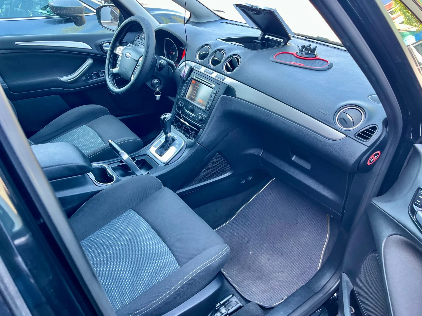 Ford S-Max  - изображение 6
