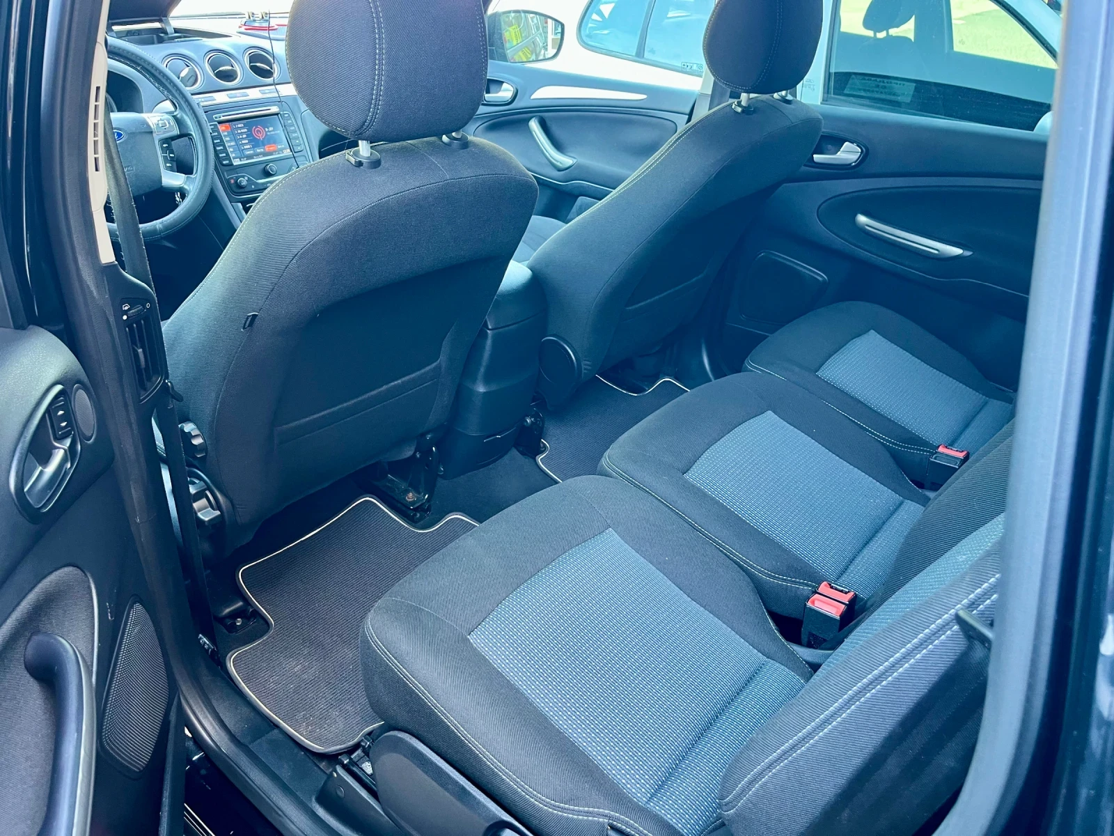 Ford S-Max  - изображение 7