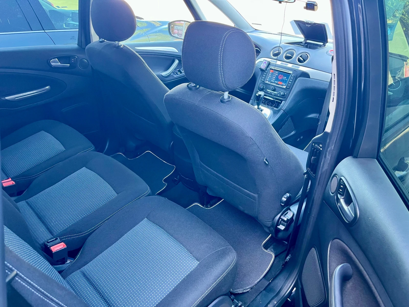 Ford S-Max  - изображение 8