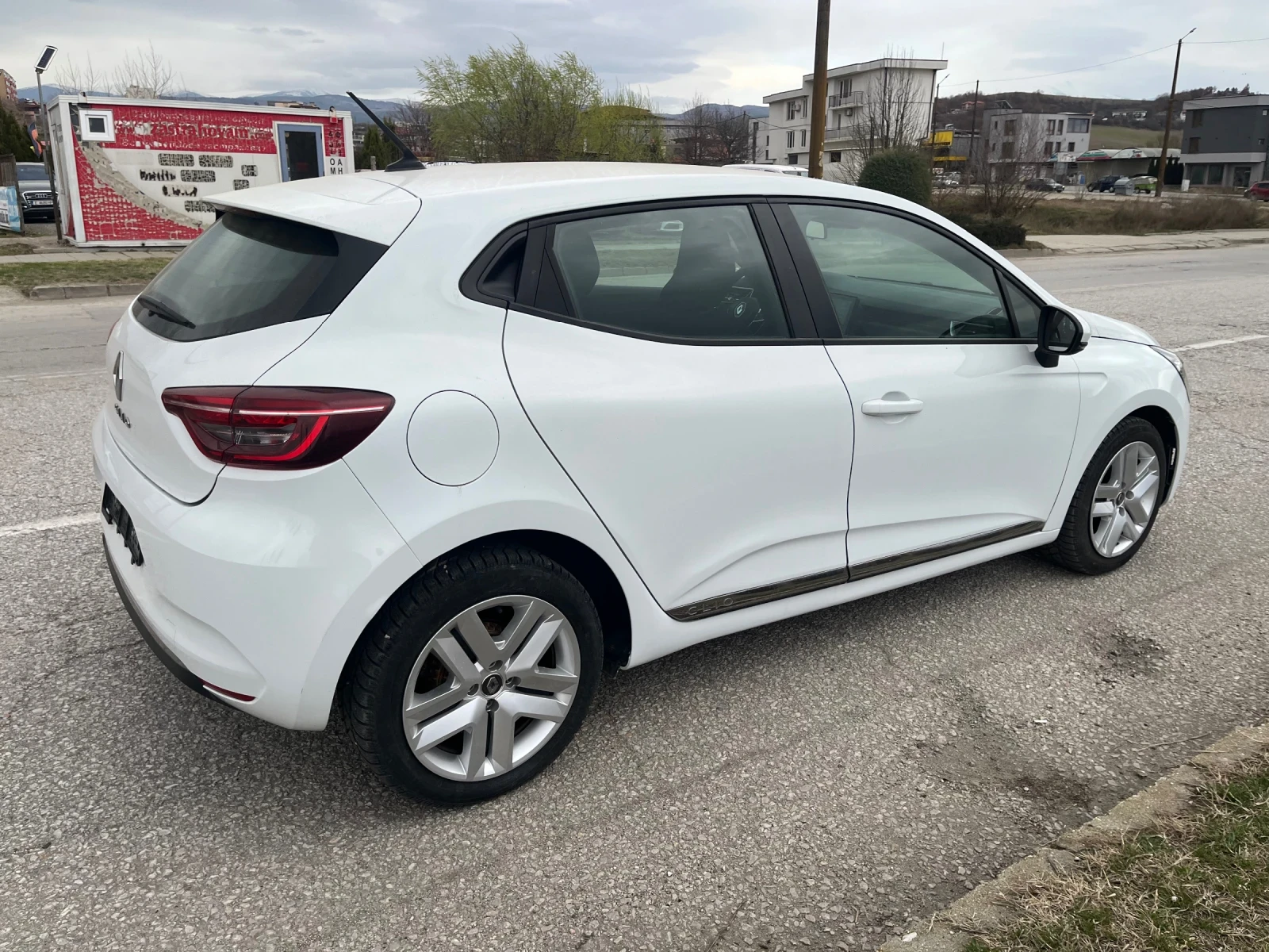 Renault Clio 1.0 TopNova - изображение 5