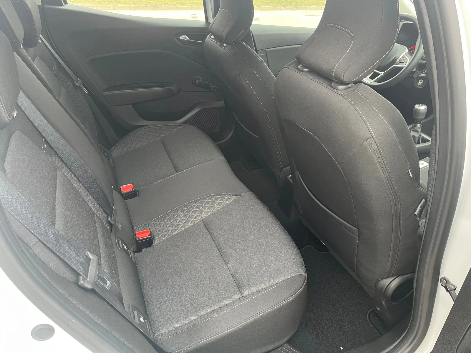 Renault Clio 1.0 TopNova - изображение 10