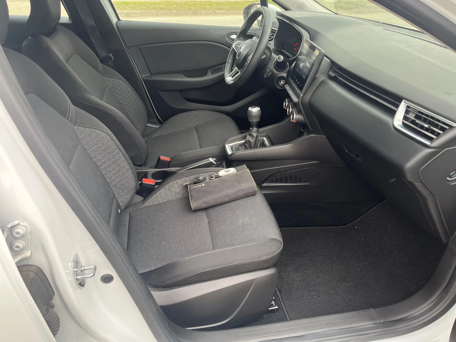 Renault Clio 1.0 TopNova - изображение 8