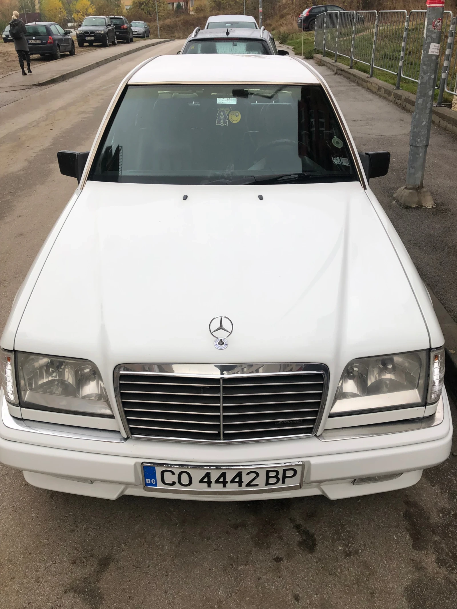 Mercedes-Benz 124 E200 Lorinser КОЖА ПОДГРЕВ ЕКСТРИ - изображение 4