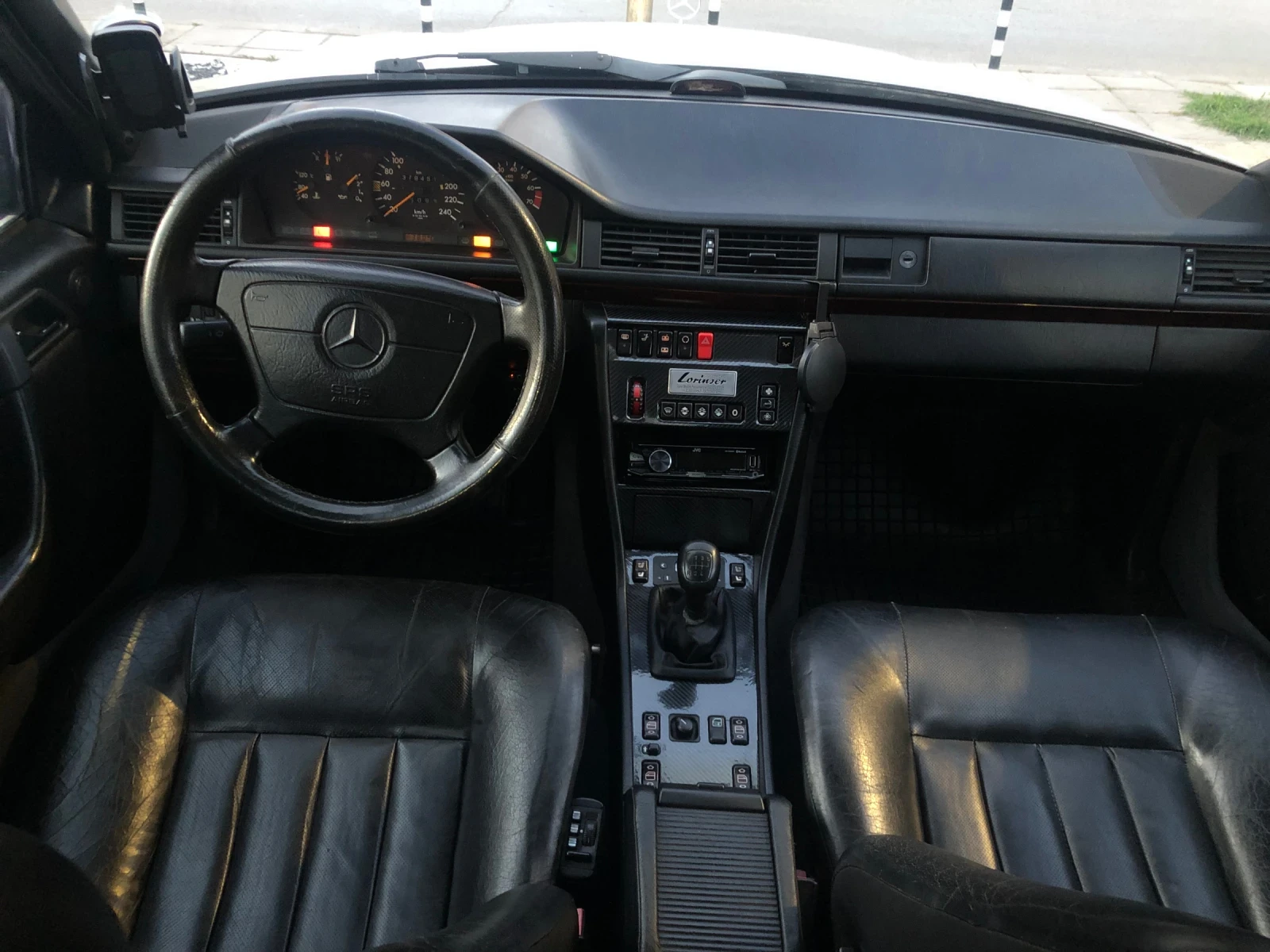 Mercedes-Benz 124 E200 Lorinser КОЖА ПОДГРЕВ ЕКСТРИ - изображение 8