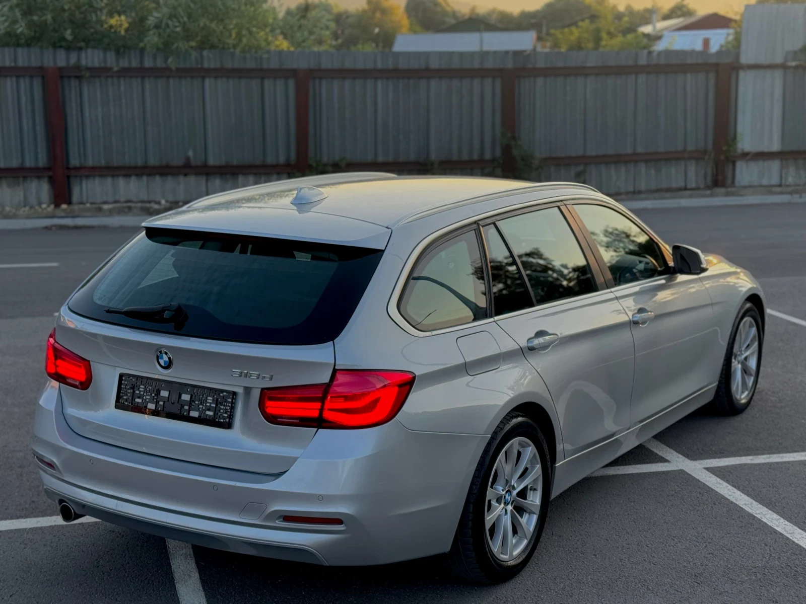 BMW 318  - изображение 4