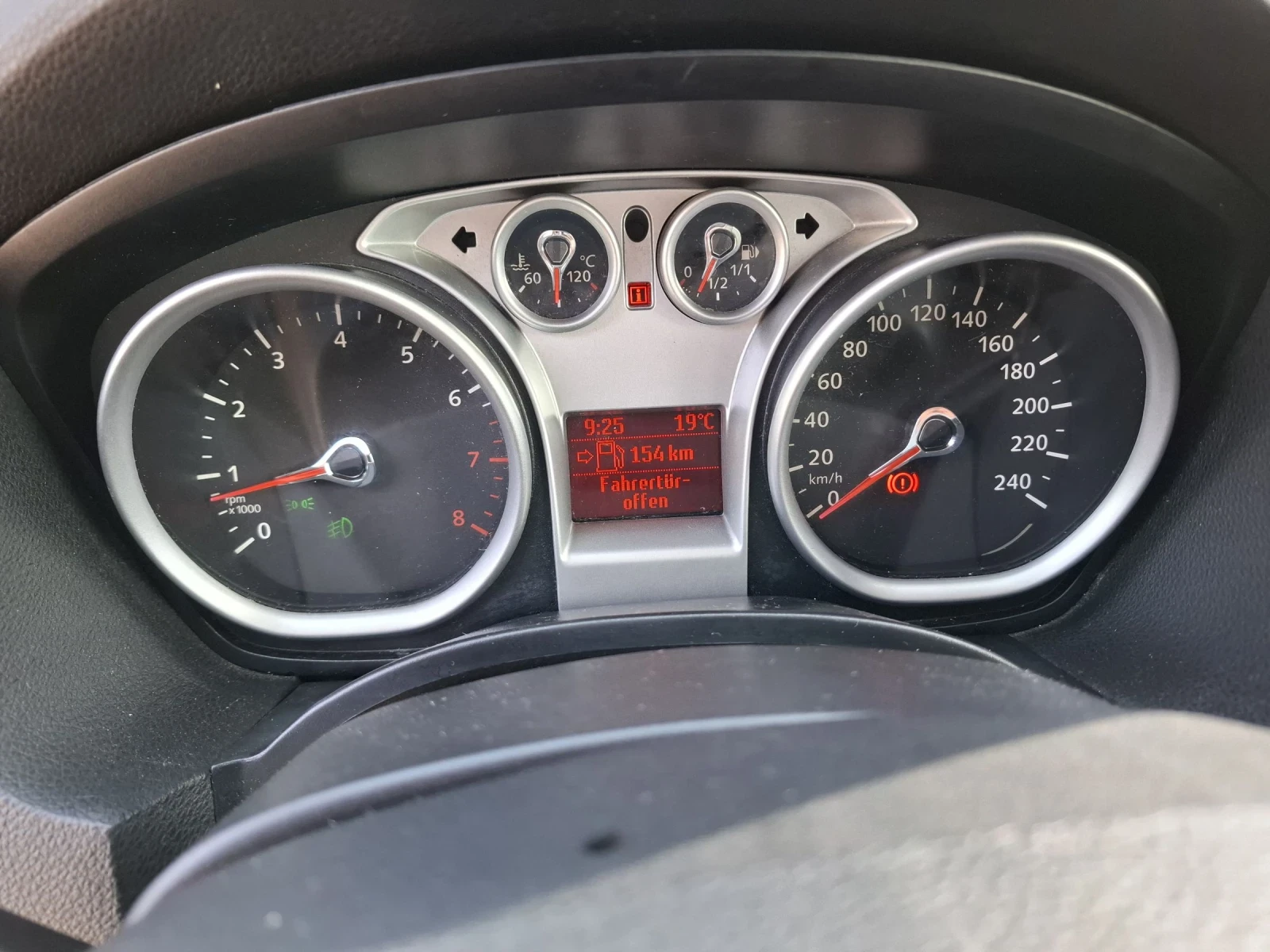 Ford C-max 2.0 - изображение 10