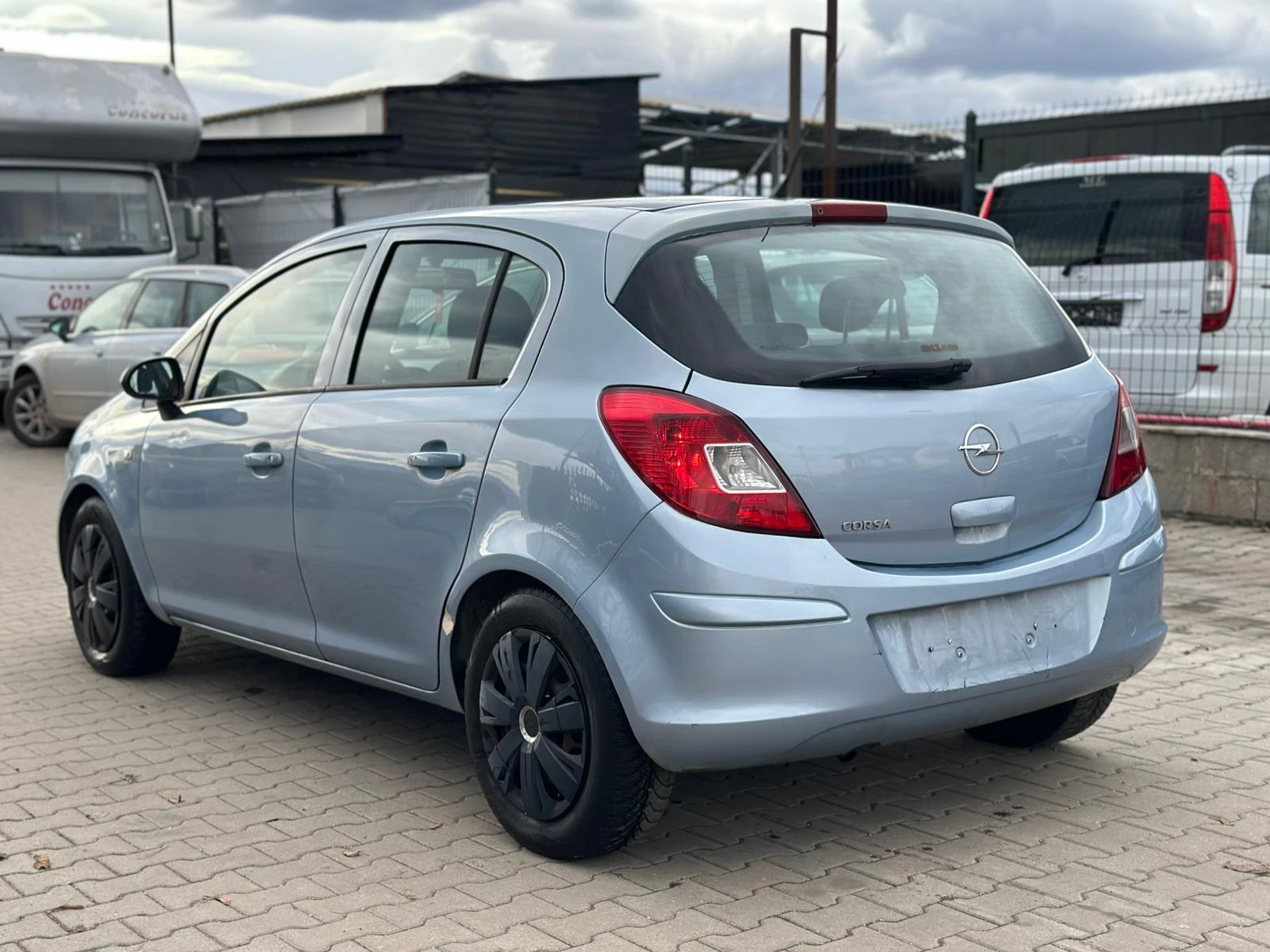Opel Corsa / 1.2I / 80 HP /  - изображение 3