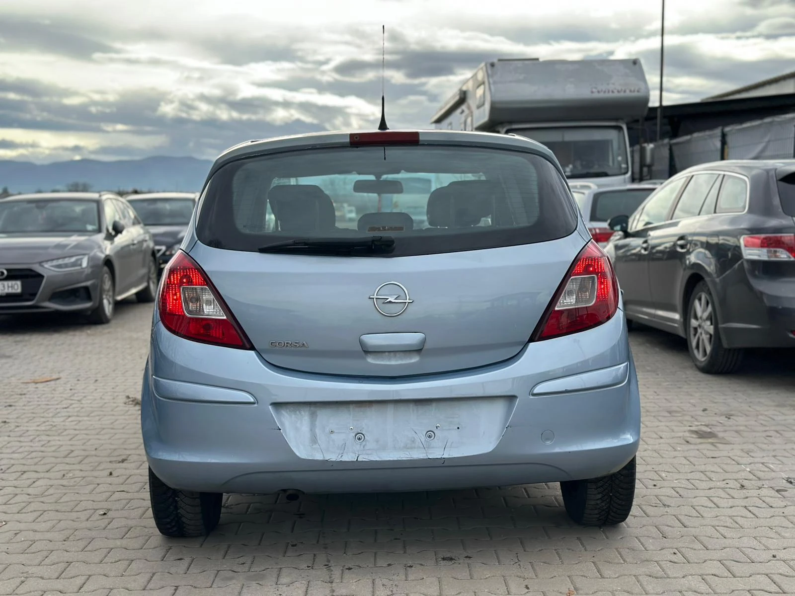 Opel Corsa / 1.2I / 80 HP /  - изображение 4