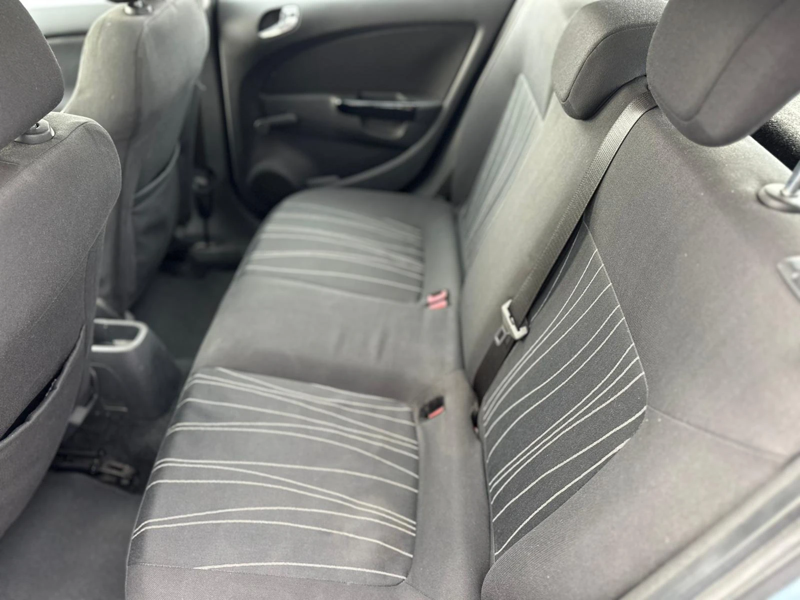 Opel Corsa / 1.2I / 80 HP /  | Mobile.bg   11