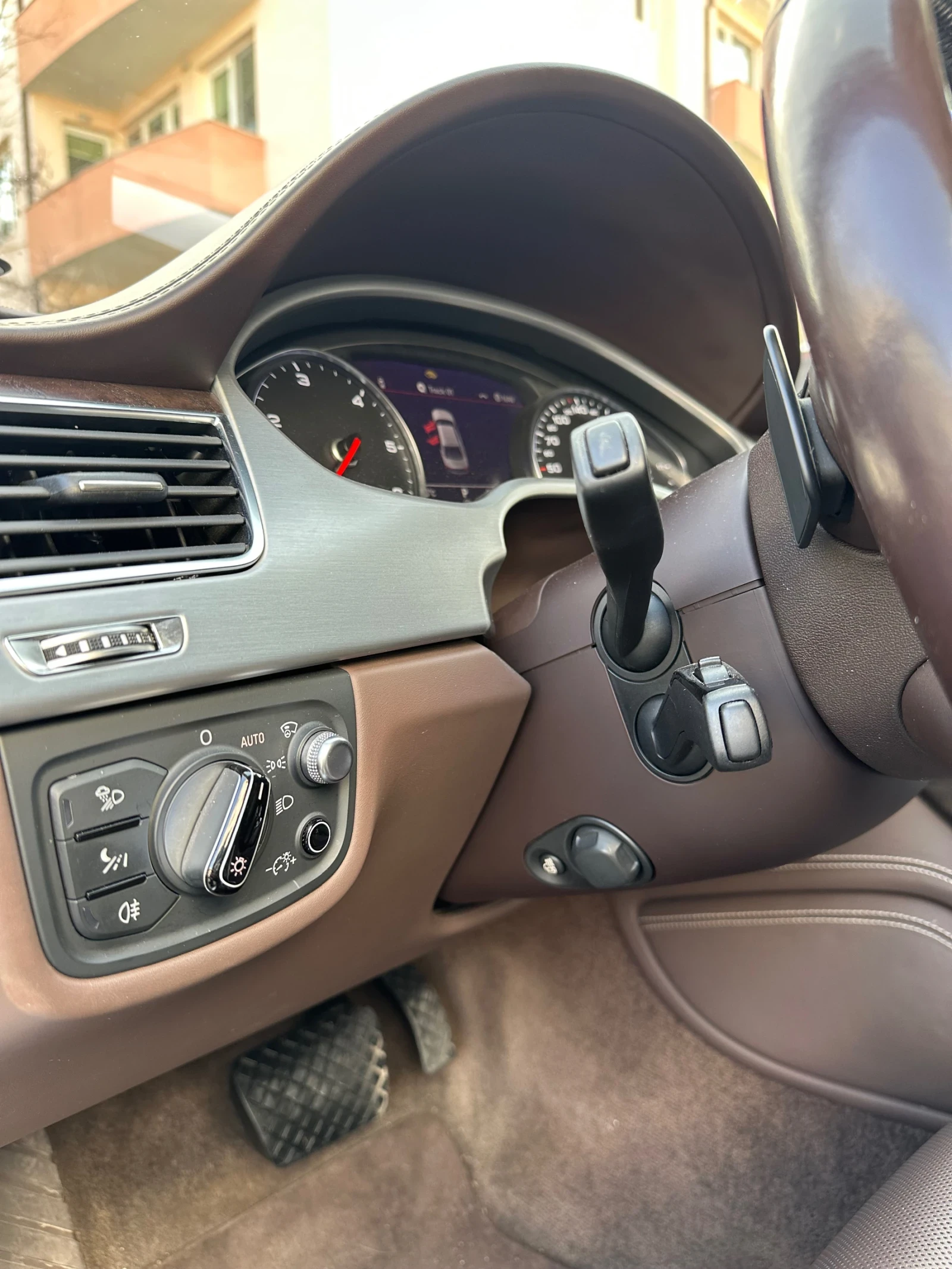 Audi A8  - изображение 8