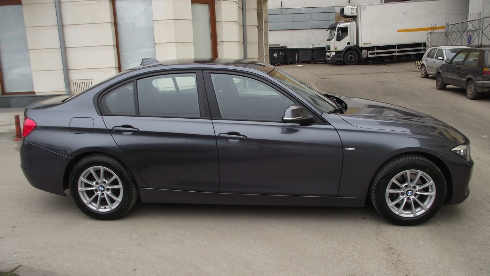 BMW 316 2.0.d.116.k.c.6.speed.NAVI.DVD., снимка 2 - Автомобили и джипове - 53718645