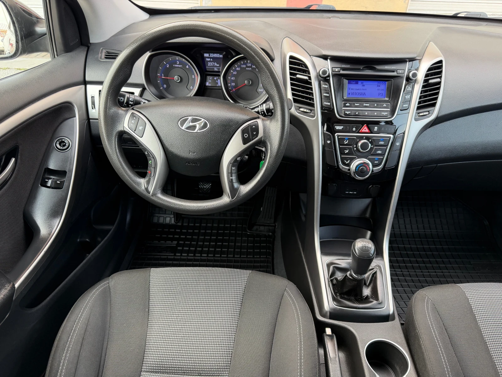 Hyundai I30 1.4CRDI 90к.с. EURO5 ГЕРМАНИЯ, снимка 10 - Автомобили и джипове - 53730285