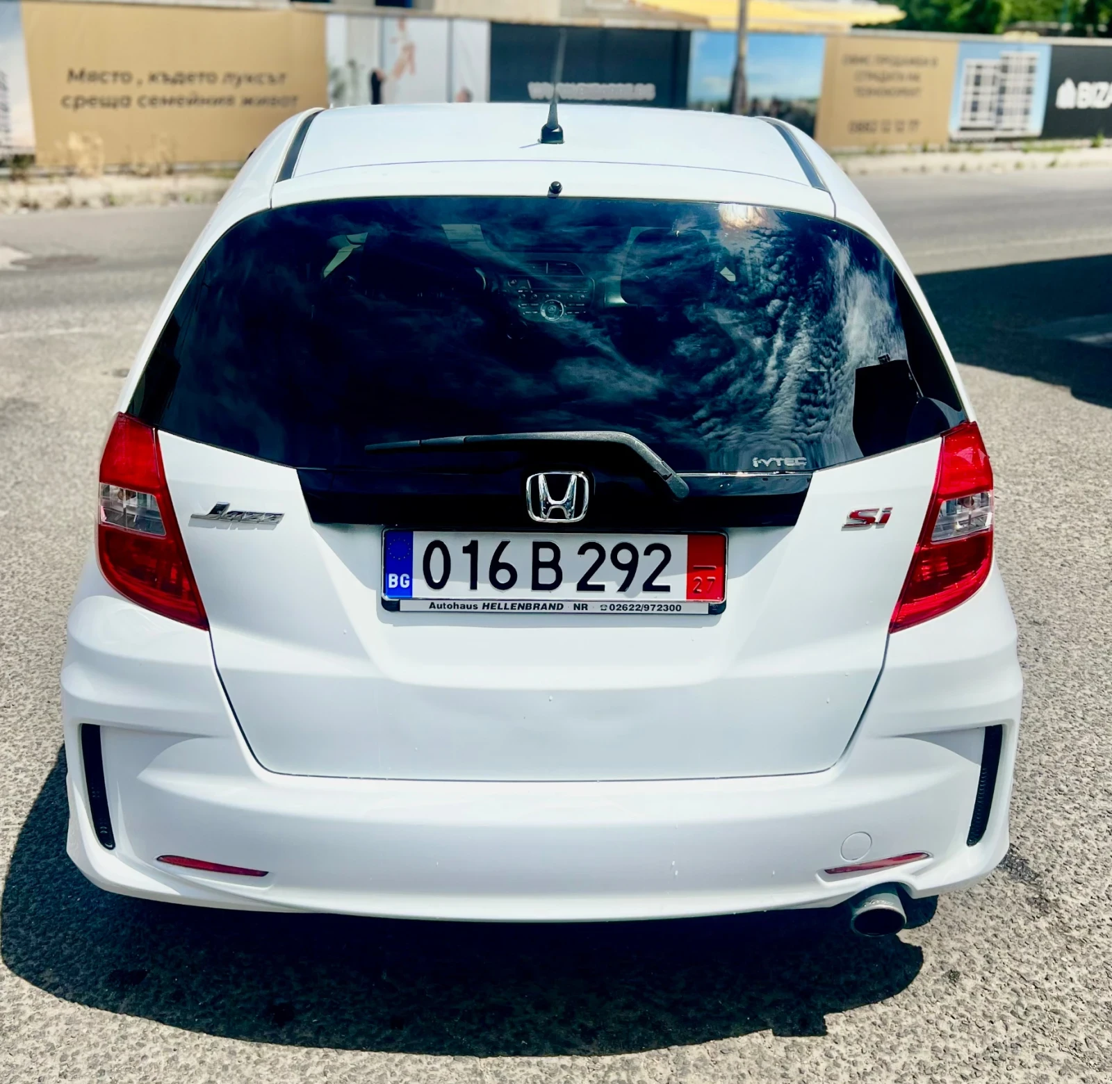 Honda Jazz SI 1.4, снимка 5 - Автомобили и джипове - 53767855