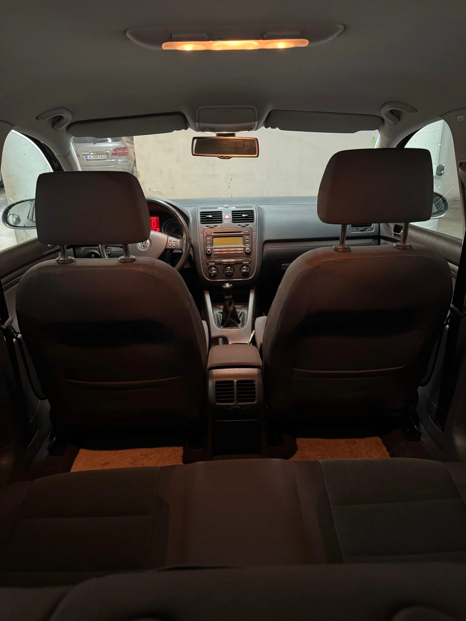 VW Golf 1.6 Comfortline, снимка 11 - Автомобили и джипове - 53783301