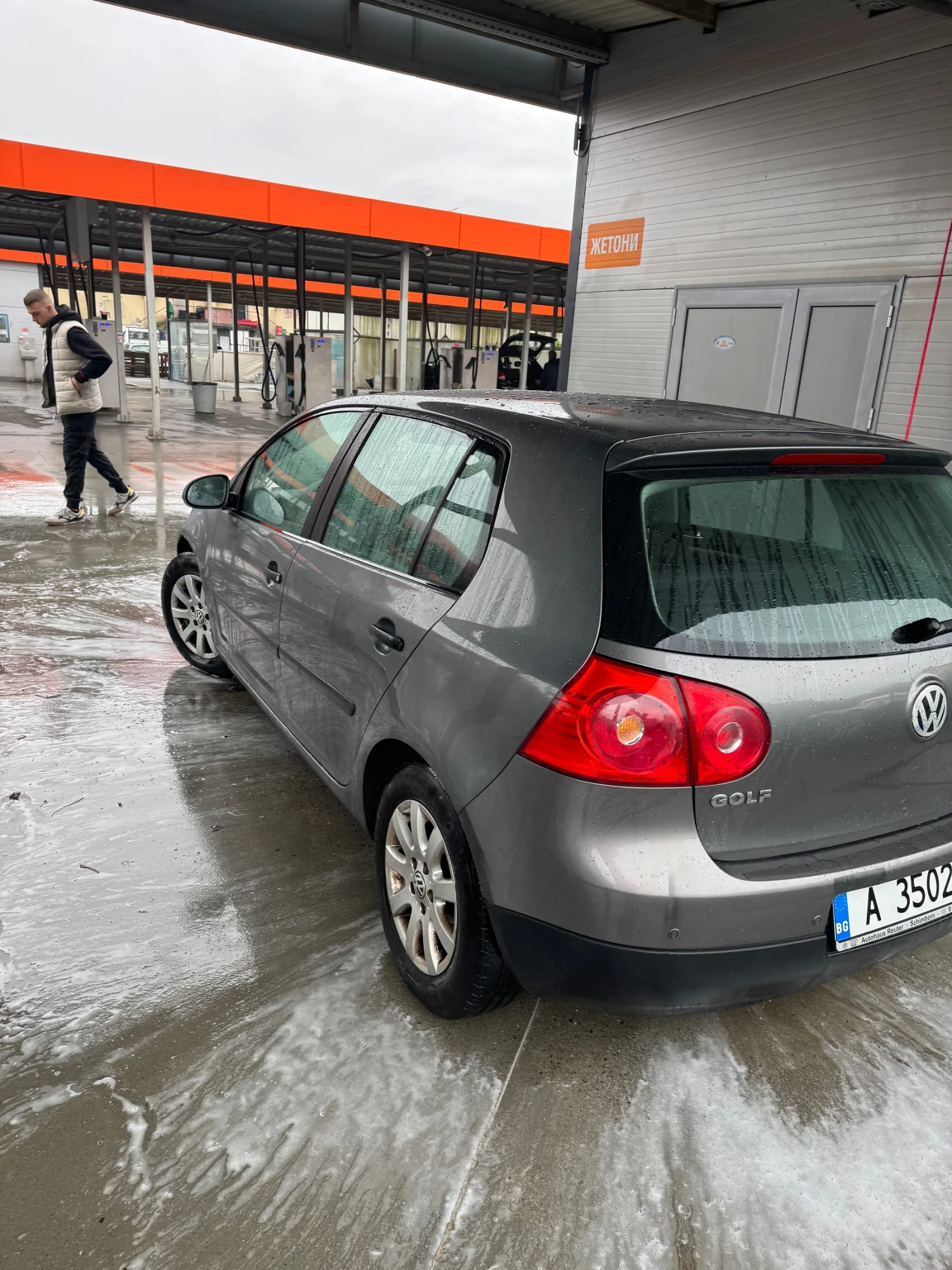 VW Golf 1.6 Comfortline, снимка 3 - Автомобили и джипове - 53783301
