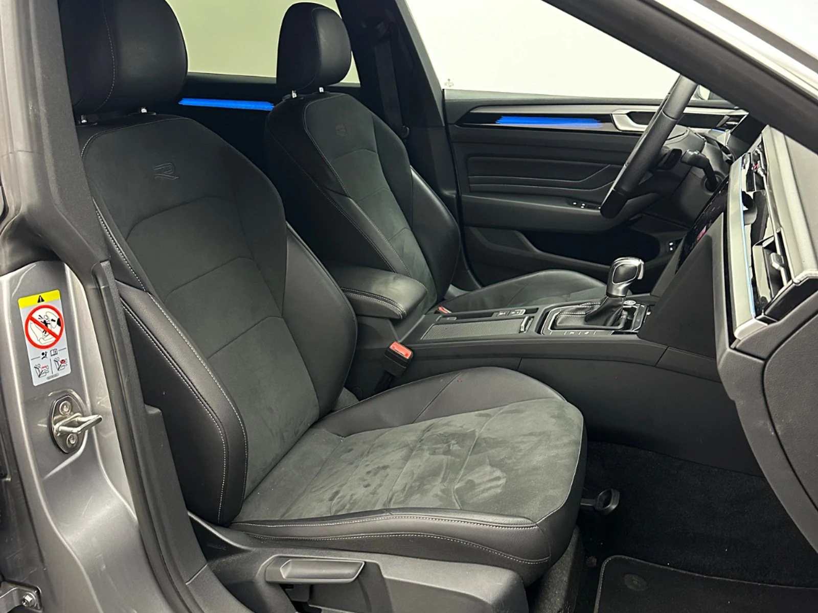 VW Arteon 1.4 R-Line, снимка 12 - Автомобили и джипове - 53949251