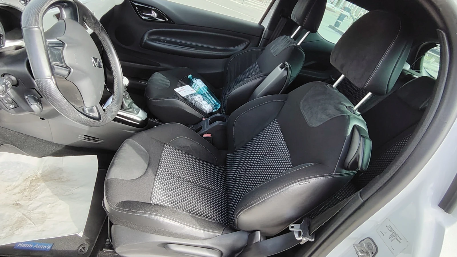 Citroen DS3 1.6 турбо, 156 конски сили, снимка 8 - Автомобили и джипове - 54081945