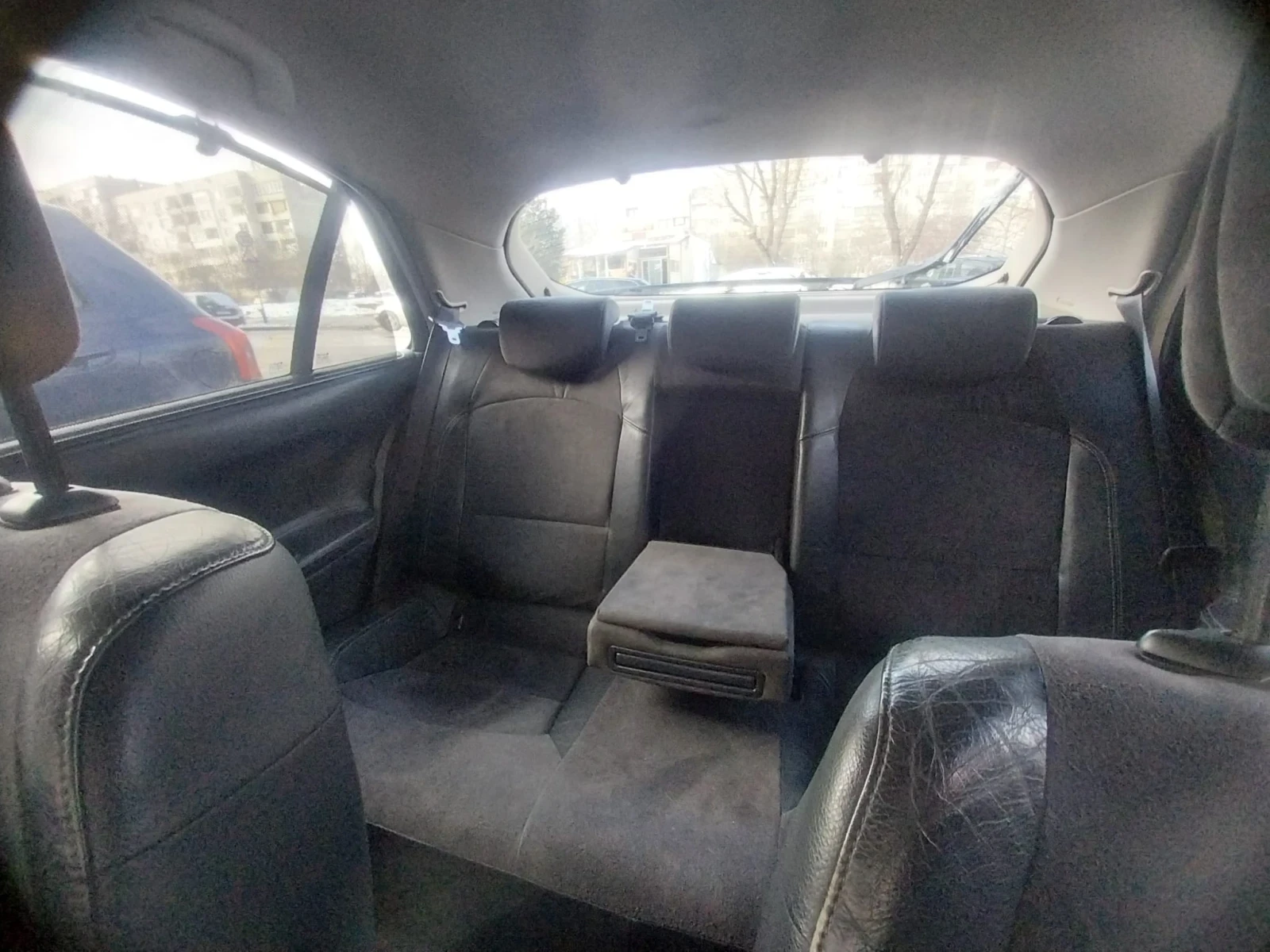 Renault Laguna 2.0T 163 к.с. Бензин , снимка 6 - Автомобили и джипове - 54254542