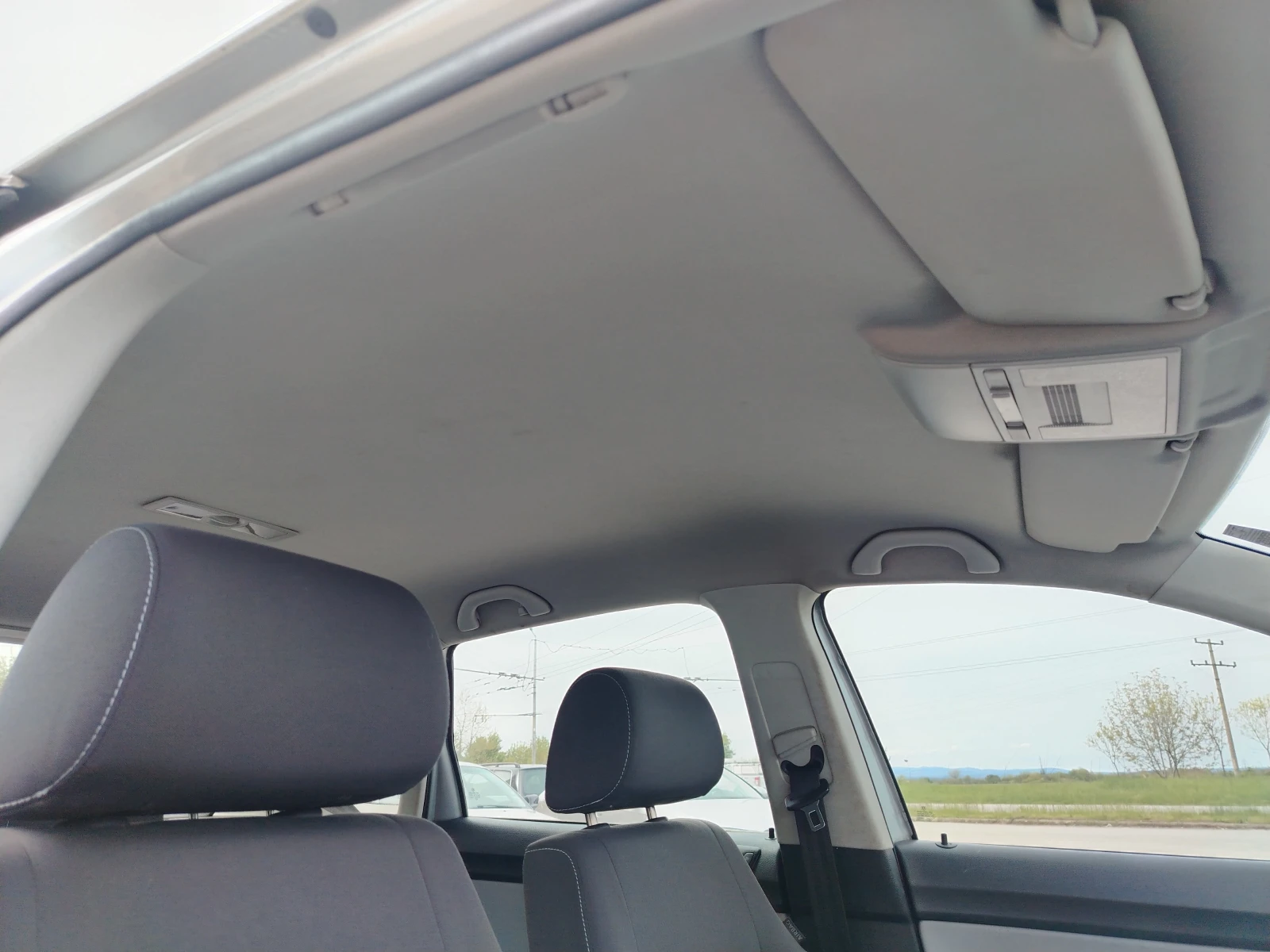 VW Polo CROSS 1.2I, снимка 9 - Автомобили и джипове - 54267685