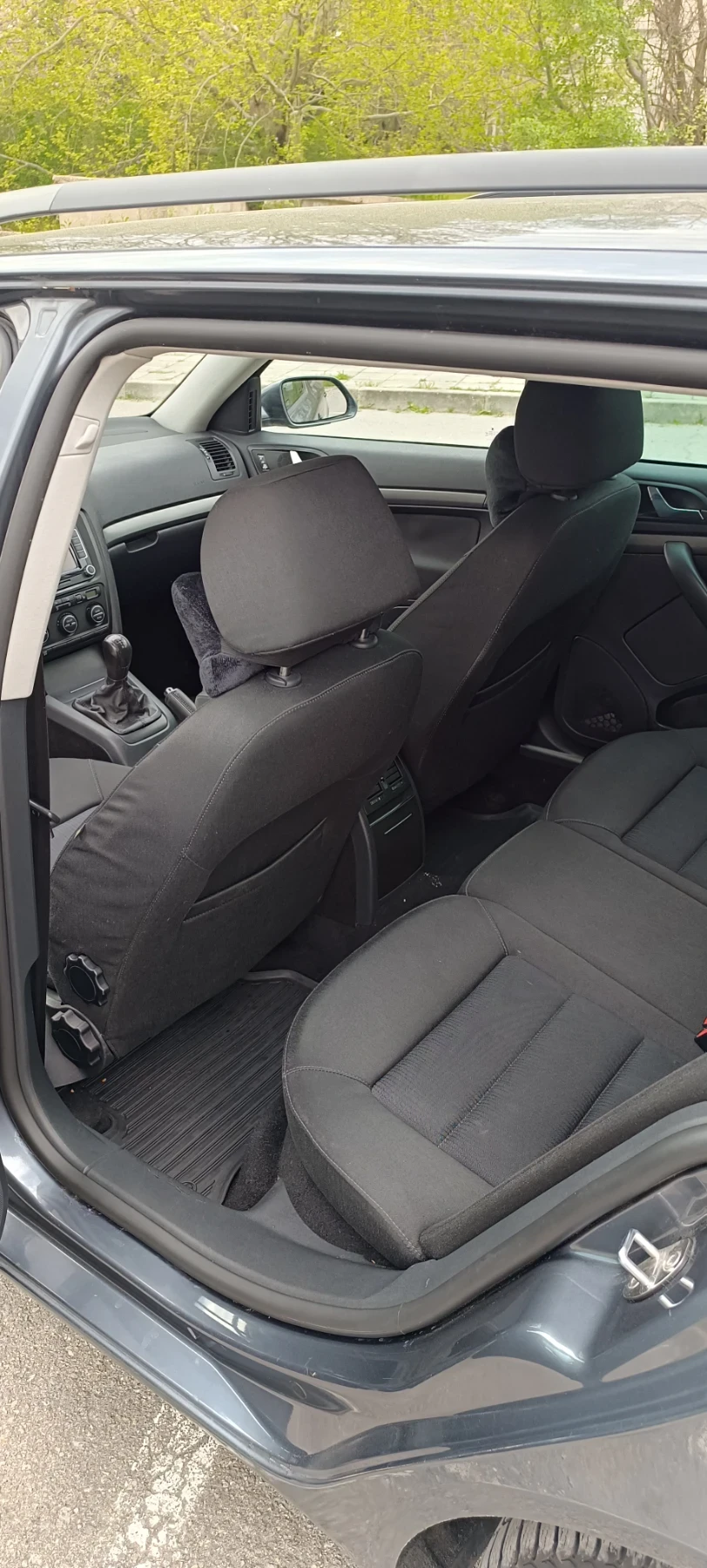 Skoda Octavia, снимка 9 - Автомобили и джипове - 54356524