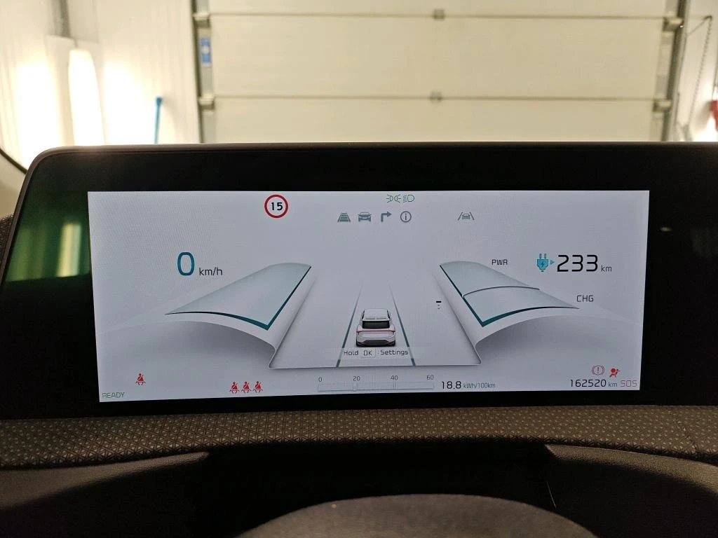 Kia EV6 74 kWh Plus, снимка 8 - Автомобили и джипове - 54355435