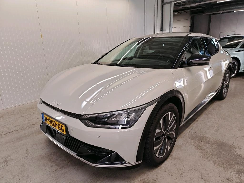 Kia EV6 74 kWh Plus, снимка 2 - Автомобили и джипове - 54355435