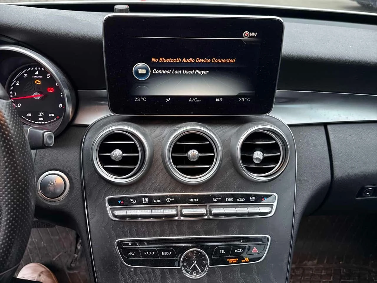 Mercedes-Benz C 300 * ПОДГРЕВ * ПАМЕТ * NAVI, снимка 9 - Автомобили и джипове - 54435541