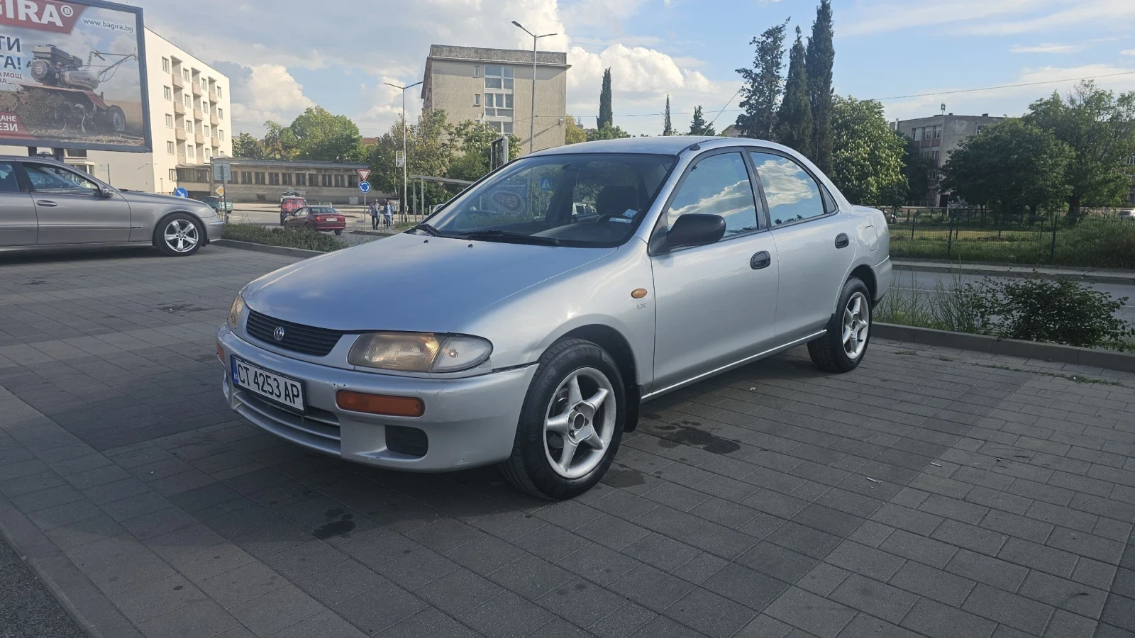 Mazda 323 Familia 1.3 Газ/бензин