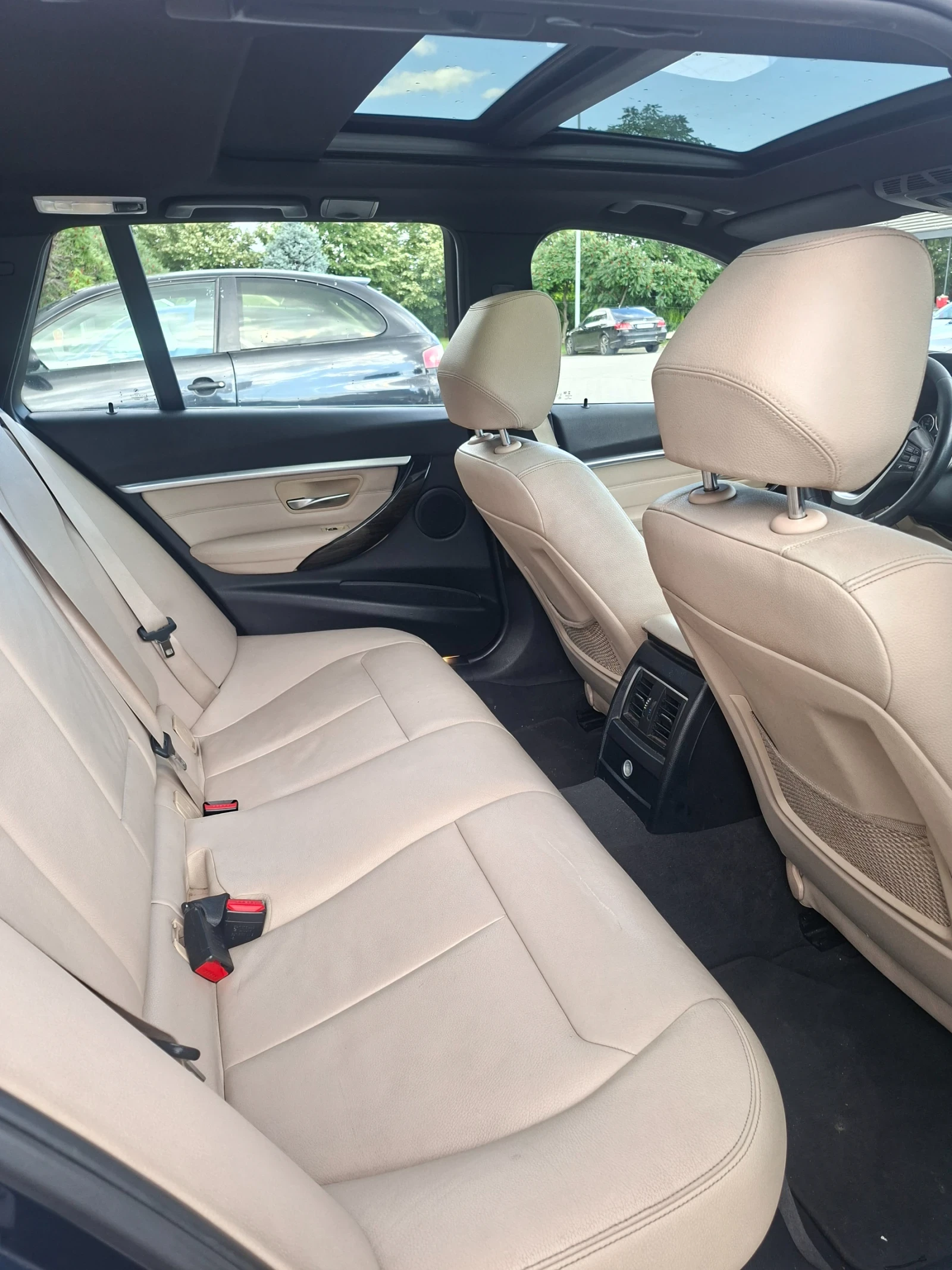 BMW 320, снимка 12 - Автомобили и джипове - 54962335