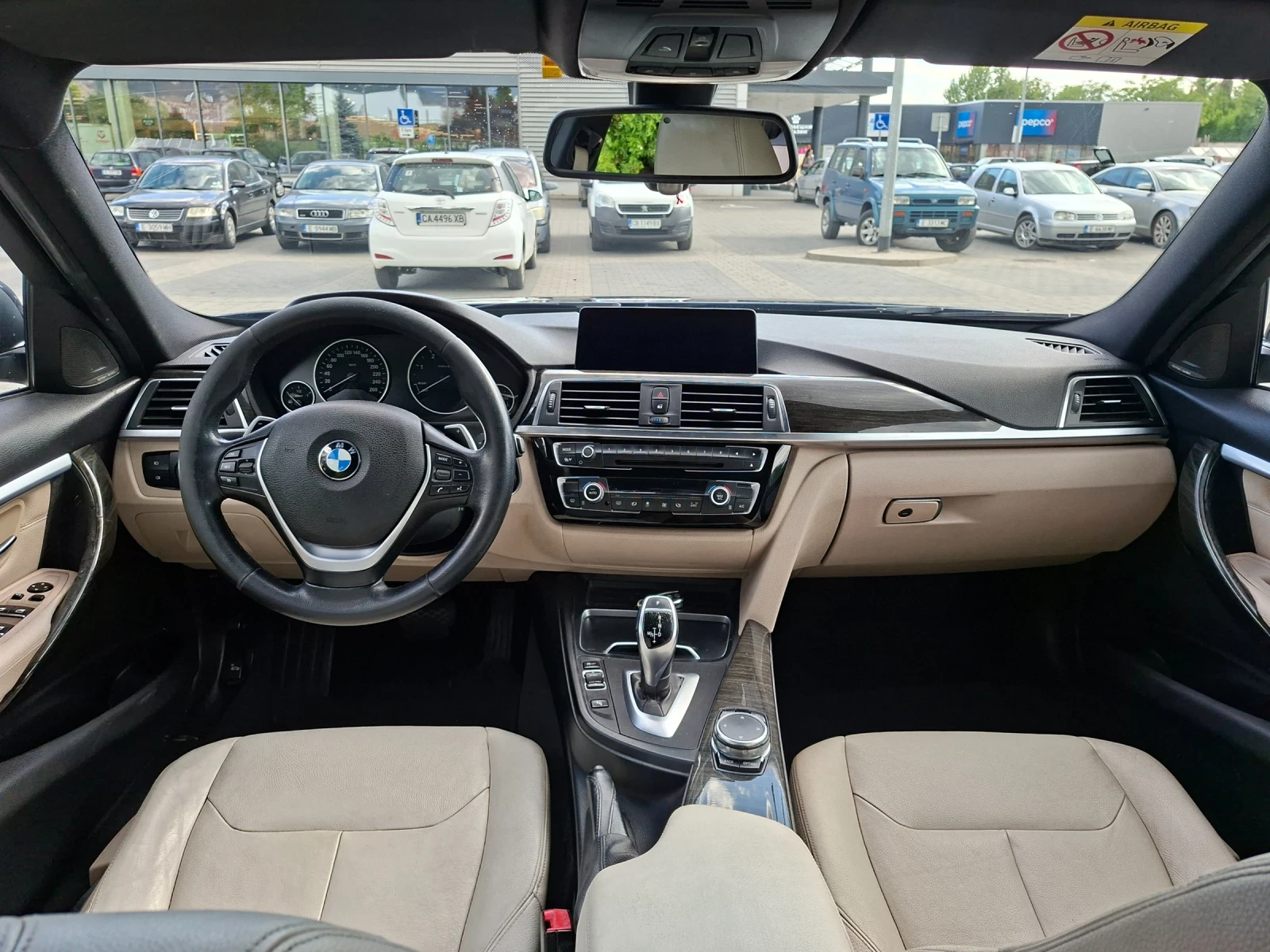 BMW 320, снимка 13 - Автомобили и джипове - 54962335