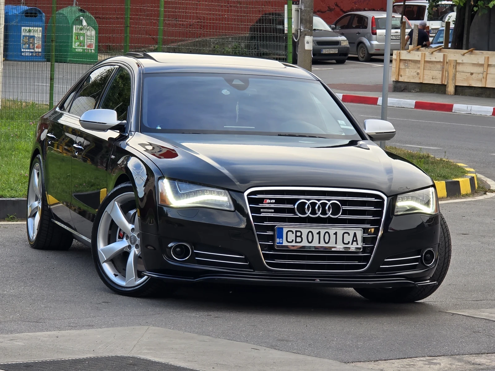 Audi A8 Топ състояние лизинг , снимка 8 - Автомобили и джипове - 55425126