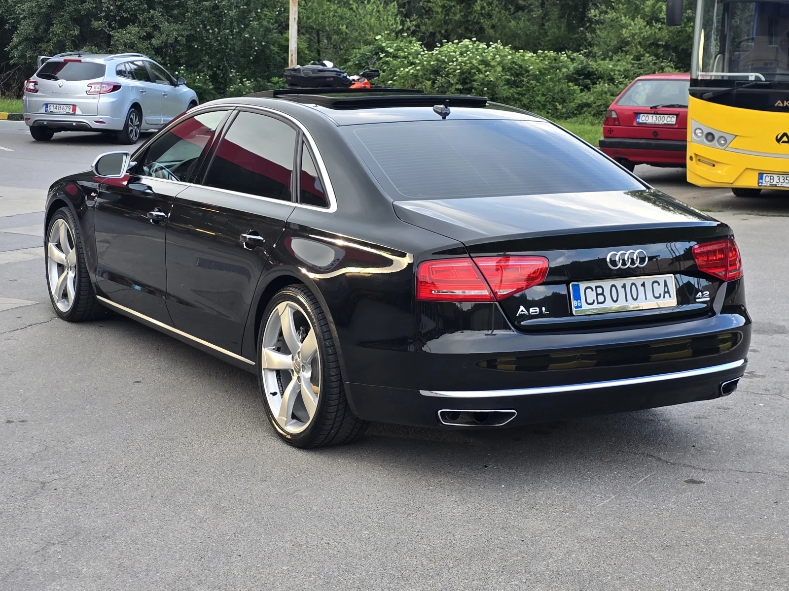 Audi A8 Топ състояние лизинг , снимка 7 - Автомобили и джипове - 55425126