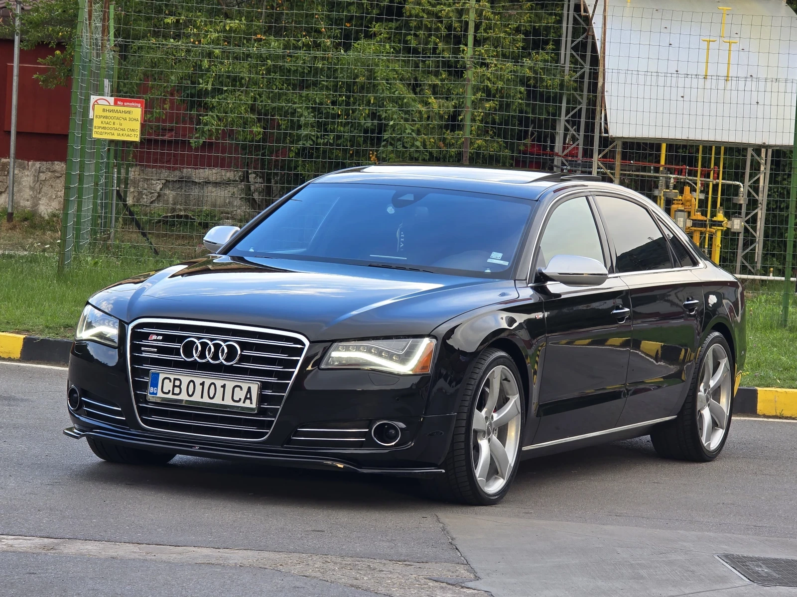 Audi A8 Топ състояние лизинг , снимка 3 - Автомобили и джипове - 55425126