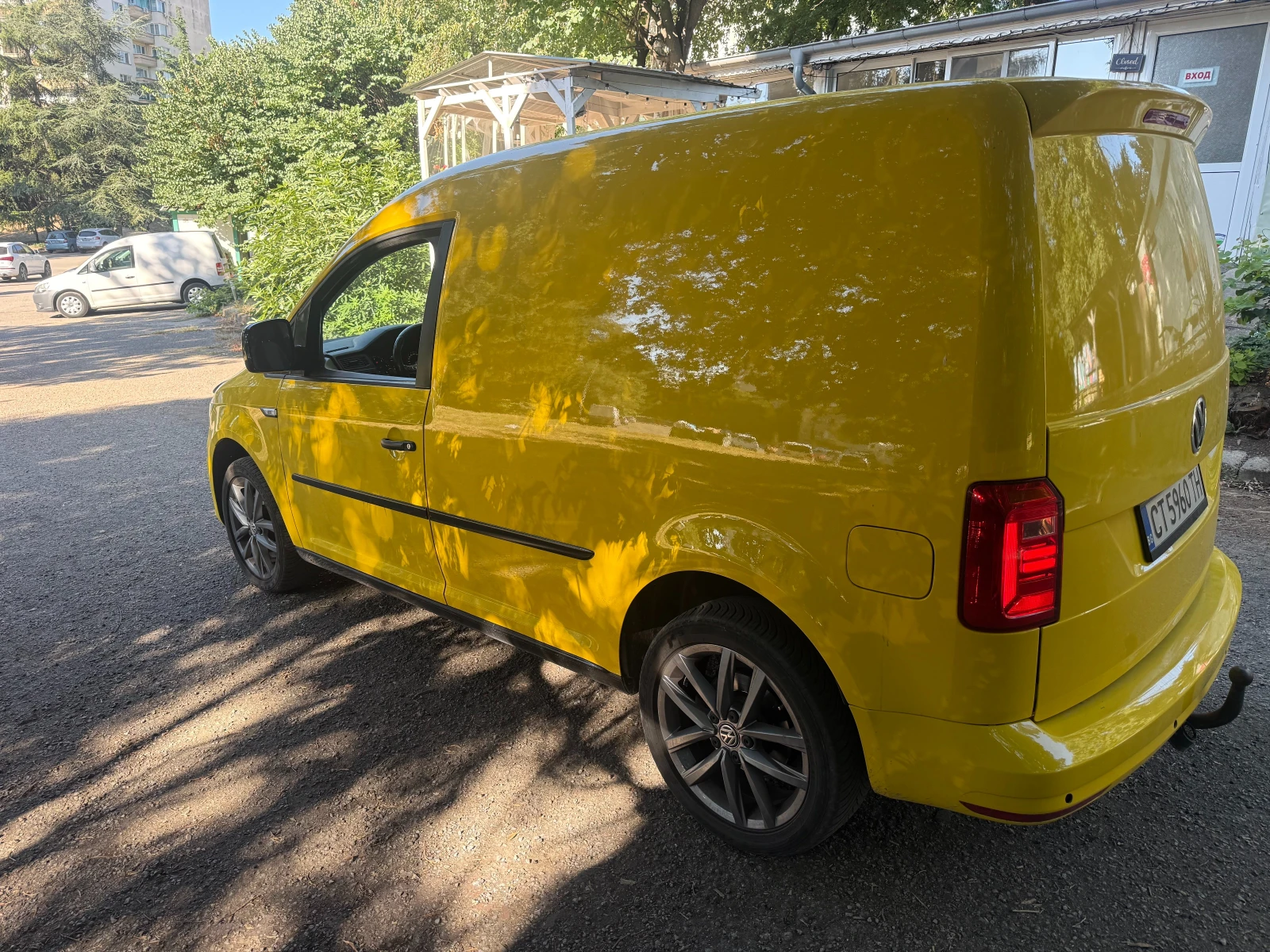 VW Caddy 2.0 TDI , снимка 4 - Автомобили и джипове - 55689288
